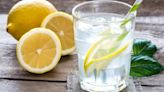 Cuáles son los beneficios de tomar jugo de limón en ayunas