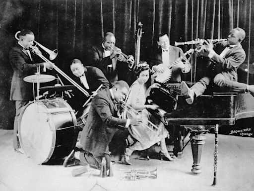 Larry Tye: Louis Armstrong liberated himself and his music form in the Second City