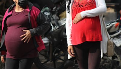 Informe revela que muerte materna se redujo en el país