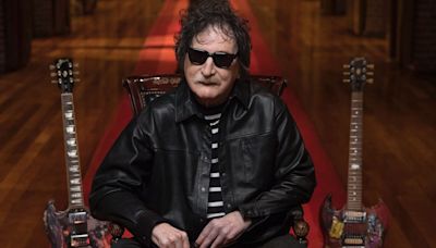 Charly García y La lógica del escorpión: sagacidad, perlitas y flaquezas del prócer vivo del rock argentino