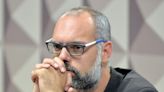 Moraes abre novo inquérito contra Allan dos Santos por forjar mensagens