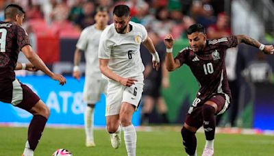 Jimmy Lozano pide unidad tras goleada a México antes de Copa América