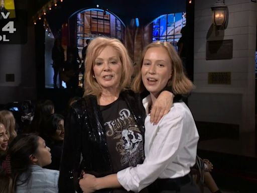 Hannah Einbinder, Daughter Of ‘SNL’ Star Laraine Newman, Makes Cameo Alongside ‘Hacks’ Co-Star Jean Smart