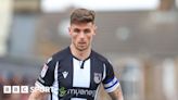 Gavan Holohan and Abo Eisa among 11 let go by Grimsby Town