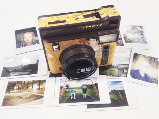 Lomo’Instant Automat Klimt Gold Leaf review: Give it some Gustav