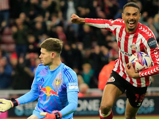 Sunderland 2-2 Leeds United: Illan Meslier makes shocking late error to earn Regis Le Bris' Black Cats a point