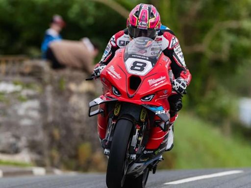 Siéntete piloto del TT Isla de Man de la mano de Davey Todd y su impresionante cámara 'on board'