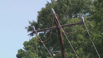 Houston power outage update Saturday: CenterPoint, Entergy maps, restoration estimates