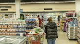 Las ventas de los supermercados cayeron 9,3% en marzo y cerraron el trimestre con una baja del 11,5%