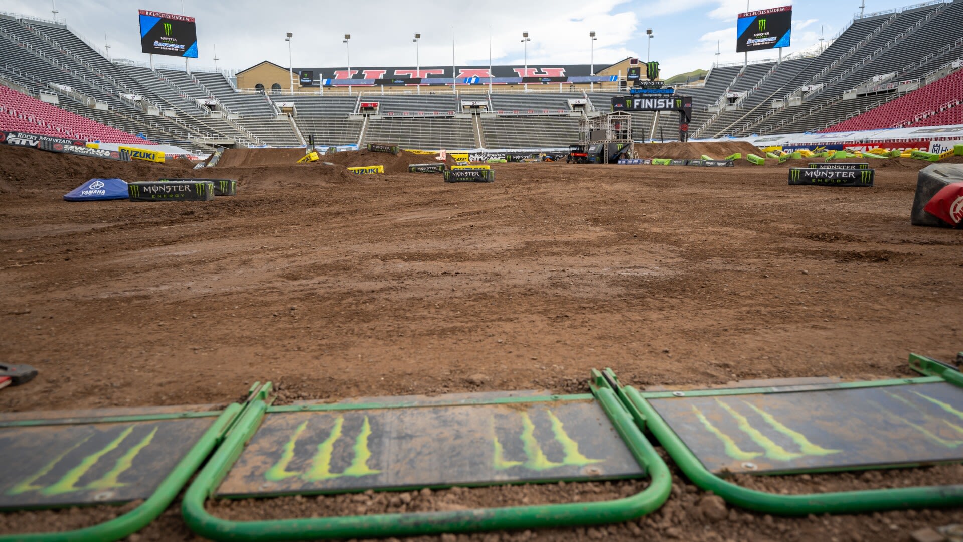 LIVE Monster Energy Supercross Round 17 Coverage from Salt Lake City: Chase Sexton fastest in Q1