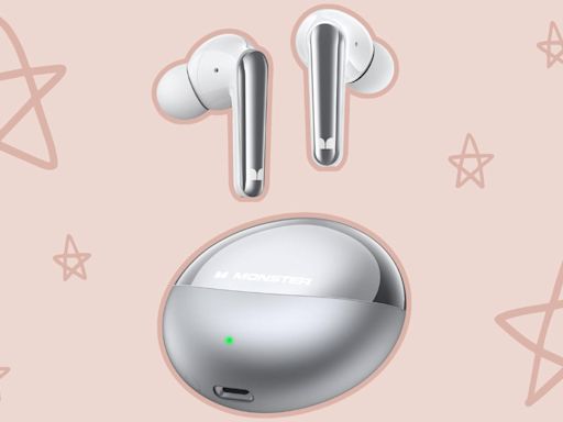 Hundreds of Yahoo readers are obsessed with these Amazon earbuds — and they're 73% off right now