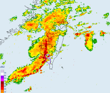 快訊》雨彈炸全台！氣象署急發大雷雨、災防告警