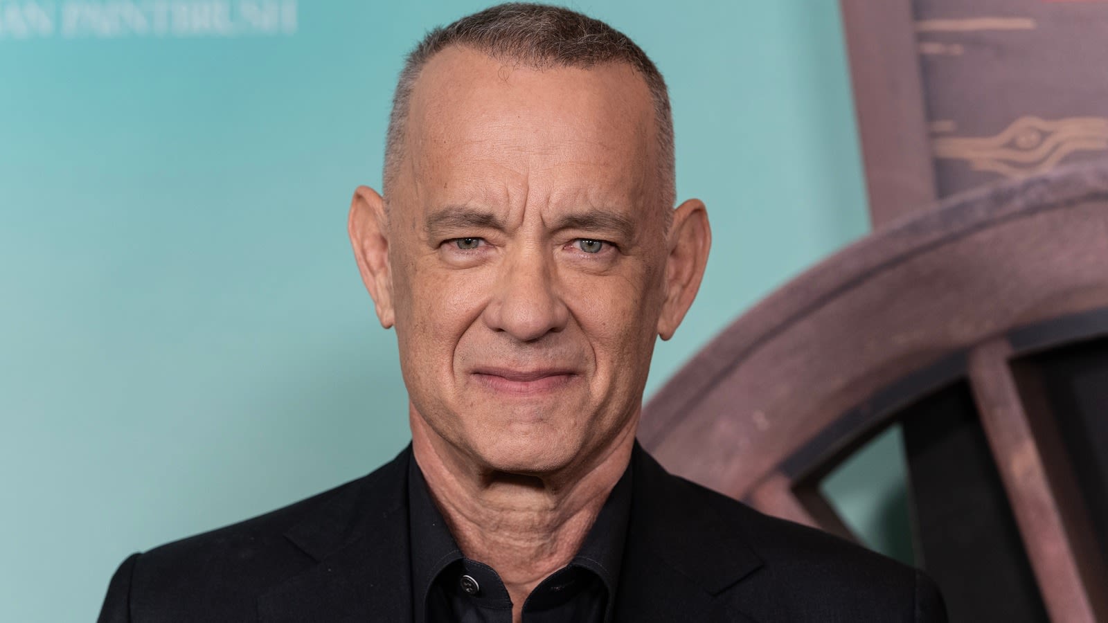 The Unique, 2-Ingredient Bubbly Cocktail Tom Hanks Invented On A Whim