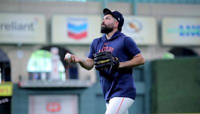 Injured Houston Astros Pitcher Schedules Appointment With Team Doctors