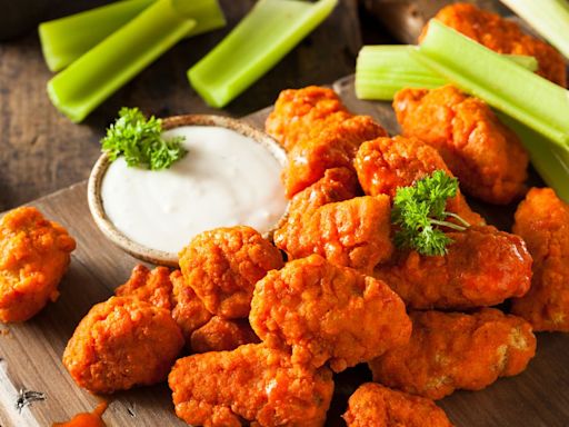 Here's Why Boneless Chicken Wings Are So Controversial