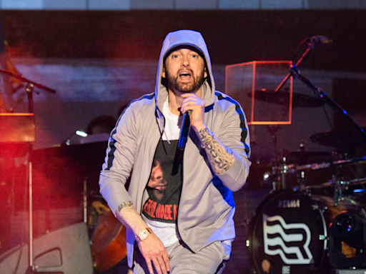 Eminem ahora hace 'magia'