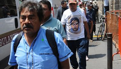 AMLO asegura apertura total del caso Ayotzinapa: informa a padres detenciones clave y nuevas pruebas documentales