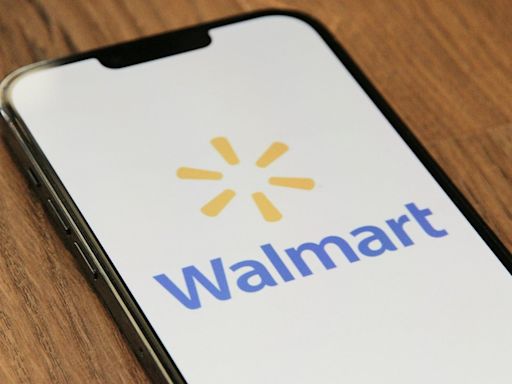 Walmart to lay off hundreds of corporate staff