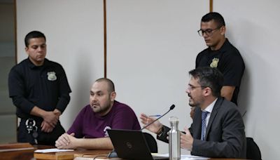 Hombre que amenazó de muerte a diputados se disculpa para evitar juicio