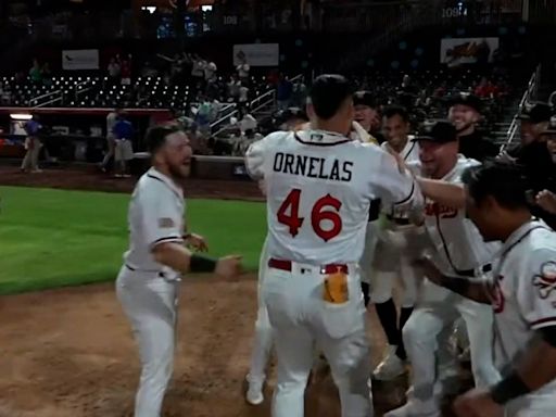 Chihuahuas beat Space Cowboys on walk-off HR from Tirso Ornelas