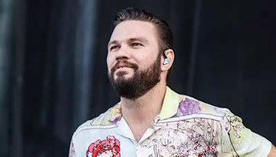 Dance Gavin Dance Parts Ways With Lead Singer Tilian Pearson Again