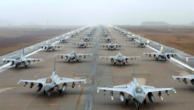 92架F-16將抵烏！荷蘭、丹麥、挪威、比利時皆力挺 瑞典還送ASC 890