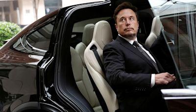 Elon Musk visits China as Tesla seeks self-driving technology rollout