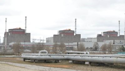 Ukrainian power engineers restore Zaporizhzhia Nuclear Power Plant power supply line