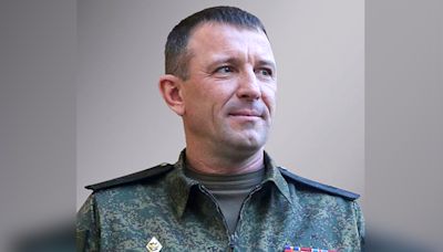 Russia arrests top commander who slammed Putin's military