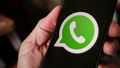 WhatsApp prueba una función que convierte mensajes de voz a texto y suma una opción para elegir el idioma