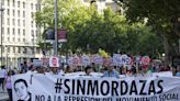 Sumar presenta una proposición para "derogar por completo" la 'ley mordaza' aprovechando la voluntad de Sánchez de regeneración democrática