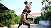 Jovens cambojanos lutam para preservar arte marcial quase destruída pelo Khmer Vermelho