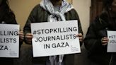 En 2023 murieron 129 periodistas, la mayoría mientras cubrían guerra en Gaza, según la FIP