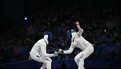 JO de Paris : la France remporte la médaille d’argent en épée par équipes féminine