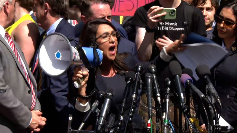 Protesters heckle Boebert as she speaks at George Washington University | CNN Politics