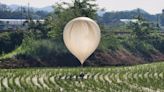 Corea del Norte ataca de nuevo Seúl… le lanza globos con basura y suciedad