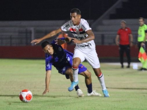 Monte Azul x Botafogo-SP - Azulão pode disparar na liderança do grupo na Copa Paulista