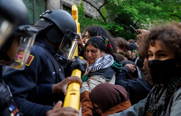 Photos: University of Chicago protest encampment cleared by police