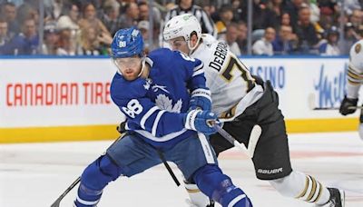 Maple Leafs, Bruins won't tip full lineup hand before Game 1