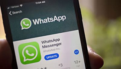 Apple Pulls WhatsApp From China Store at Beijing’s Behest