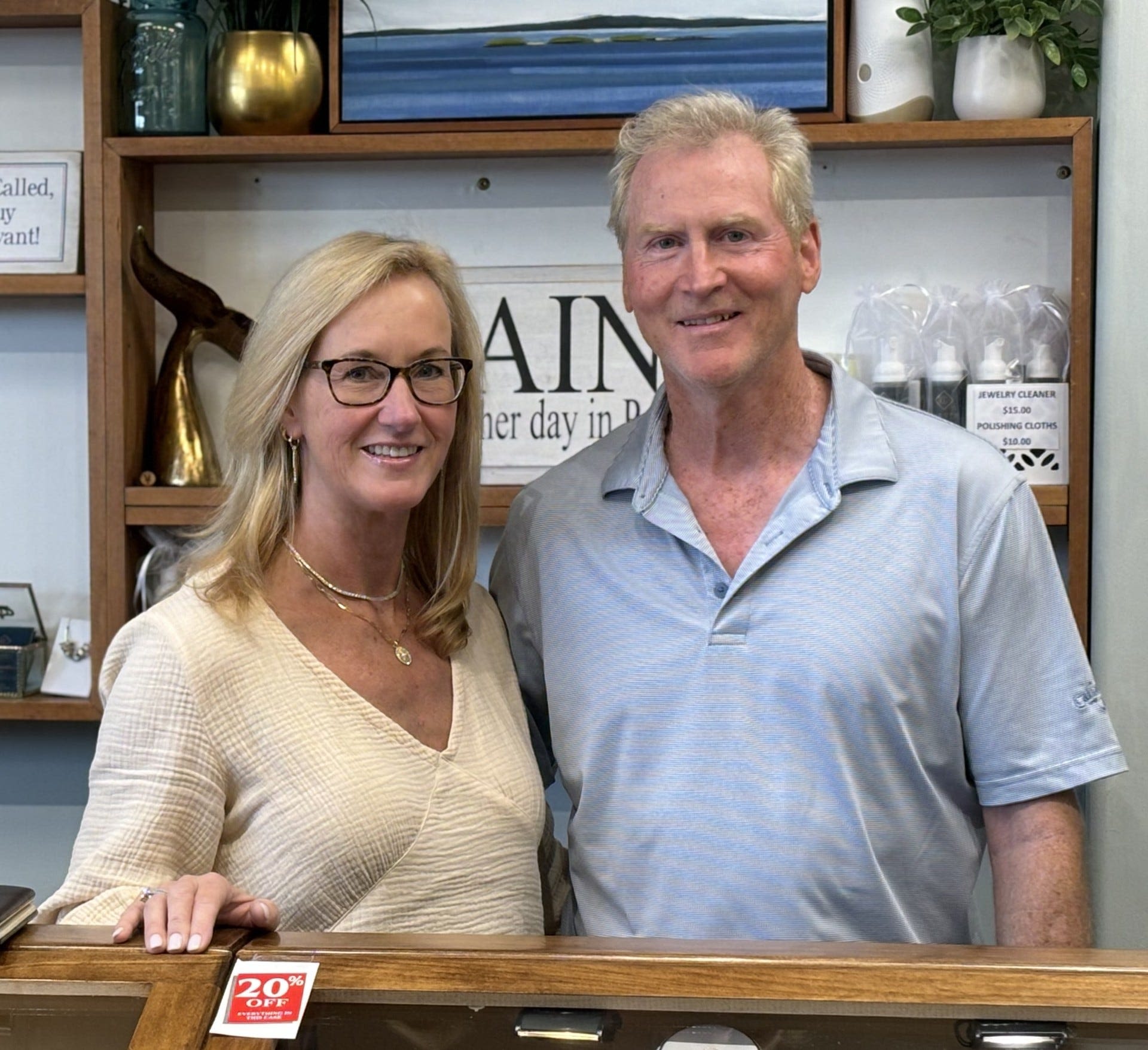 Gem of a career: Coastal Jewelers owners are retiring after 25 years in Dock Square