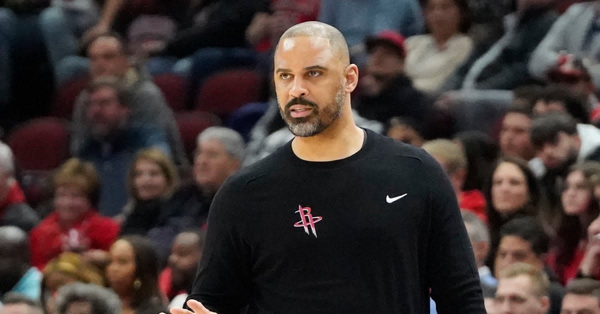 Rockets' Ime Udoka on Playing Time: 'You'll Earn What You Get!'