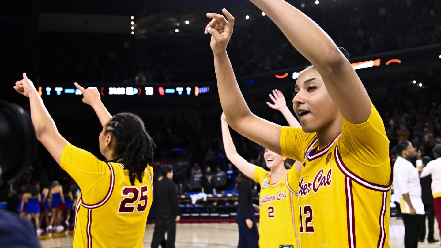 USC Women's Basketball: JuJu Watkins Impressed NCAA Coaches from Day 1