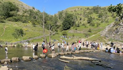 The closed stepping stones that still attract crowds