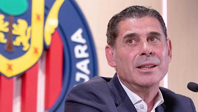 Chivas nombra a sucesores de Fernando Hierro en la dirección deportiva