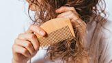 Olvídate del frizz del pelo: los trucos naturales que puedes hacer para eliminarlo