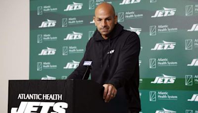 $44 Million Jets Veteran Struggling, Destined for Bench Role