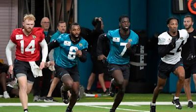 Jaguars minicamp notebook: Jarvis Landry raves about rookie WR; no decision on playcalling duties