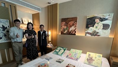 台中藝術博覽會將開幕 參展畫廊進場布置 (圖)