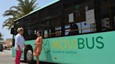El PSOE denuncia las aglomeraciones, la mala climatización y las esperas en los autobuses de la costa